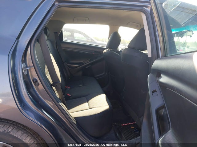 12677808 :رقم المزاد ، 2T1KU4EEXAC231911 vin ، 2010 Toyota Matrix Wagon مزاد بيع