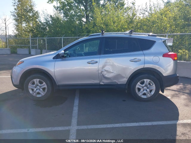 2015 Toyota Rav4 Le მანქანა იყიდება აუქციონზე, vin: 2T3ZFREV6FW231794, აუქციონის ნომერი: 12677825