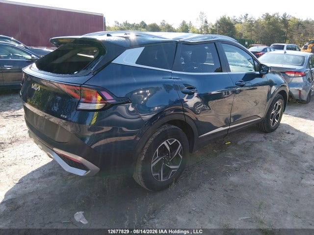 Продажа на аукционе авто 2023 Kia Sportage, vin: KNDPUCAF6P7110172, номер лота: 12677829