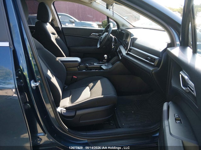 Продажа на аукционе авто 2023 Kia Sportage, vin: KNDPUCAF6P7110172, номер лота: 12677829