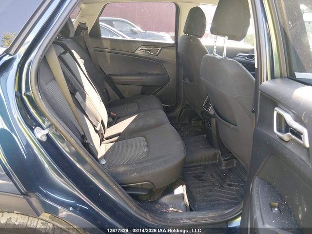 Продажа на аукционе авто 2023 Kia Sportage, vin: KNDPUCAF6P7110172, номер лота: 12677829