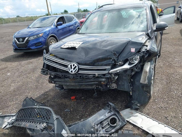 WVGNV7AX5HW503460 Volkswagen Tiguan