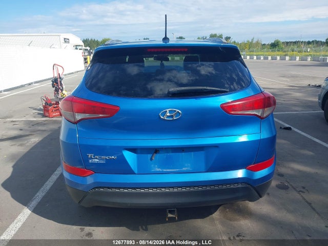 12677893 :رقم المزاد ، KM8J33A44GU166177 vin ، 2016 Hyundai Tucson Limited/sport And Eco/se مزاد بيع
