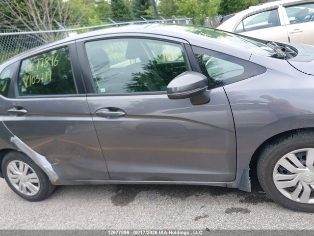 Honda Fit 2015 3HGGK5H56FM105719 Image 13