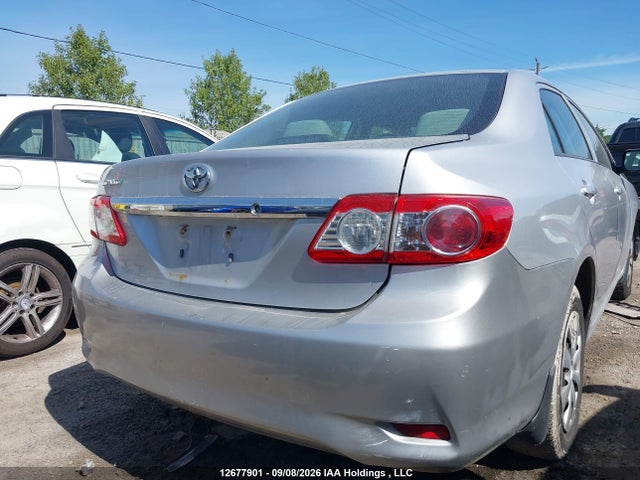 12677901 :رقم المزاد ، 2T1BU4EE2BC547563 vin ، 2011 Toyota Corolla S/le مزاد بيع
