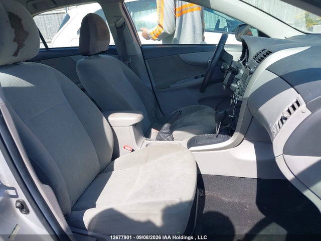 12677901 :رقم المزاد ، 2T1BU4EE2BC547563 vin ، 2011 Toyota Corolla S/le مزاد بيع