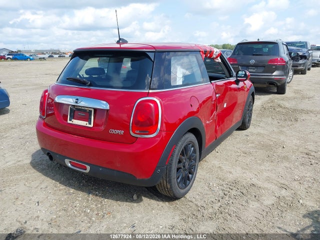 Продаж на аукціоні авто 2016 Mini 3 Door Cooper, vin: WMWXP5C58G2D13973, номер лоту: 12677924