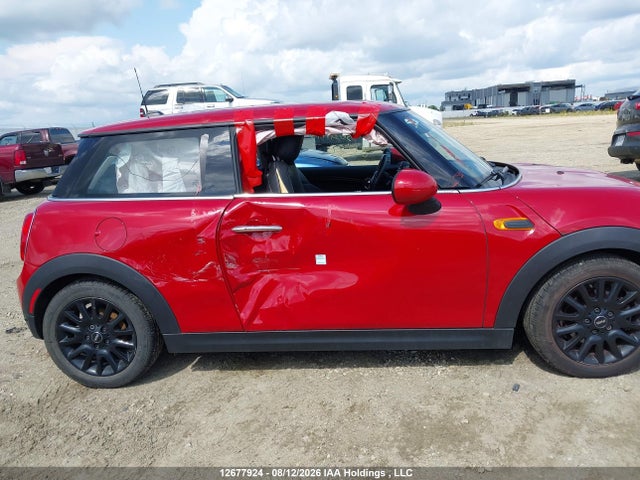 Продаж на аукціоні авто 2016 Mini 3 Door Cooper, vin: WMWXP5C58G2D13973, номер лоту: 12677924
