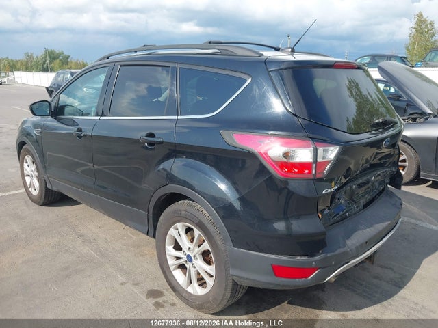 12677936 :رقم المزاد ، 1FMCU0GD5HUA34056 vin ، 2017 Ford Escape Se مزاد بيع