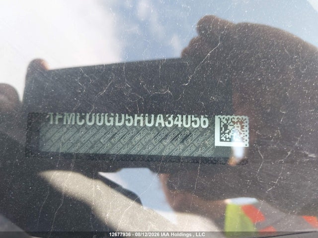 12677936 :رقم المزاد ، 1FMCU0GD5HUA34056 vin ، 2017 Ford Escape Se مزاد بيع