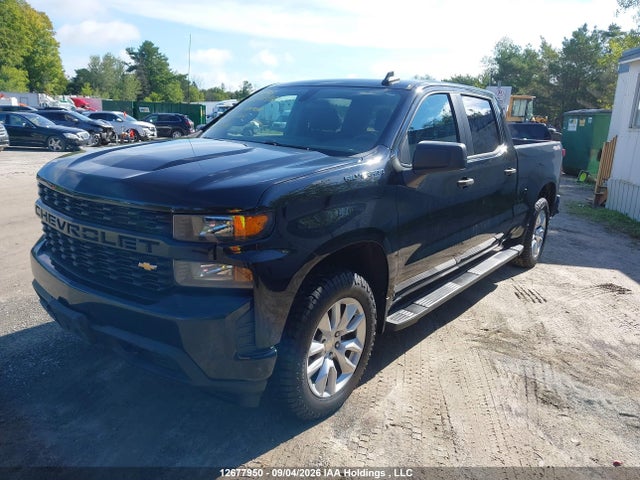 Chevrolet Silverado K1500 Custom 2020 1GCUYBEF6LZ308261 Image 2