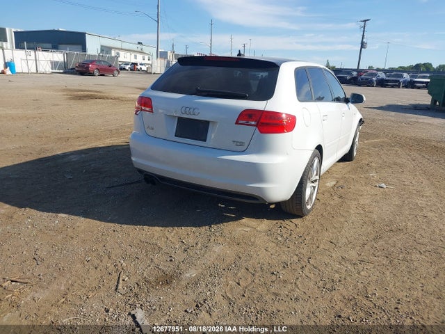 Aukcja sprzedaży 2012 Audi A3 Premium Plus, vin: WAUMFCFM0CA132814, numer aukcji: 12677951