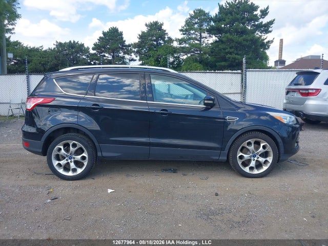 1FMCU9J92FUA33386 Ford Escape Titanium