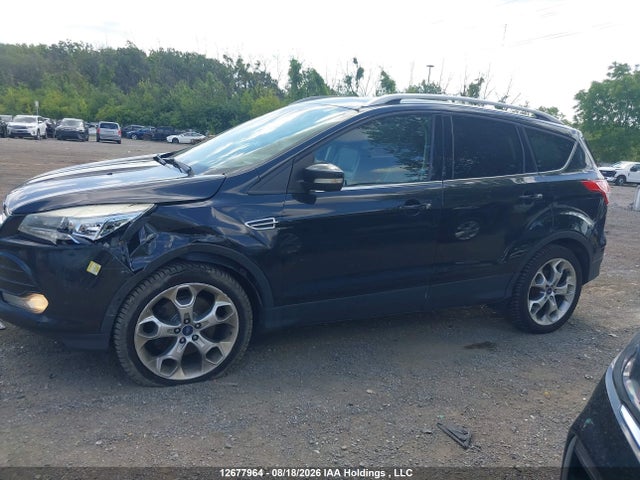 1FMCU9J92FUA33386 Ford Escape Titanium