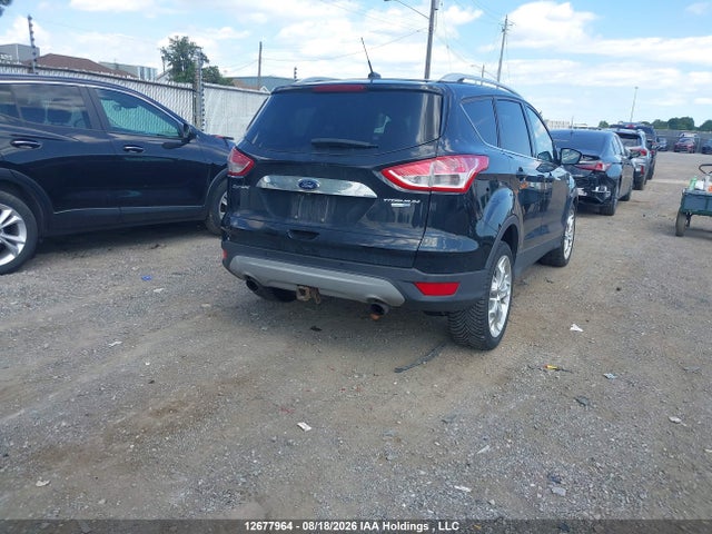 1FMCU9J92FUA33386 Ford Escape Titanium