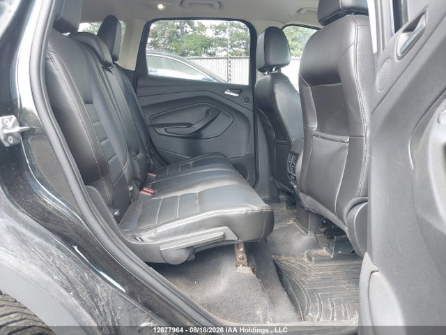 1FMCU9J92FUA33386 Ford Escape Titanium