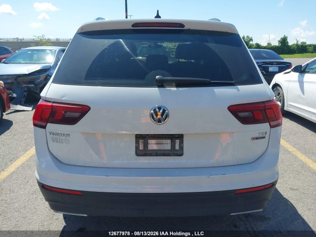 12677978 :رقم المزاد ، 3VV2B7AX4JM170403 vin ، 2018 Volkswagen Tiguan Comfortline مزاد بيع