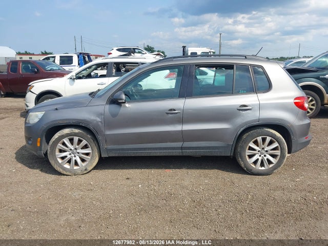 12677982 :رقم المزاد ، WVGBV7AXXAW522613 vin ، 2010 Volkswagen Tiguan 2.0 Tsi Comfortline/2.0 Tsi Highline/2.0 Tsi Trendline مزاد بيع