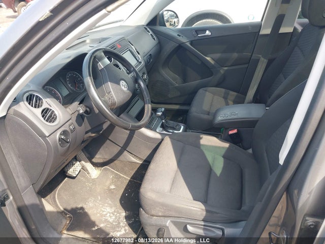 12677982 :رقم المزاد ، WVGBV7AXXAW522613 vin ، 2010 Volkswagen Tiguan 2.0 Tsi Comfortline/2.0 Tsi Highline/2.0 Tsi Trendline مزاد بيع