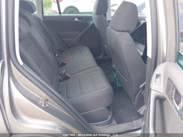 12677982 :رقم المزاد ، WVGBV7AXXAW522613 vin ، 2010 Volkswagen Tiguan 2.0 Tsi Comfortline/2.0 Tsi Highline/2.0 Tsi Trendline مزاد بيع