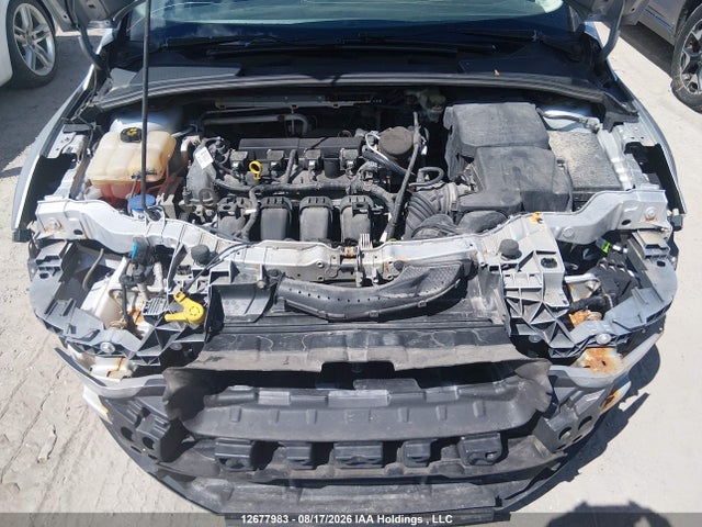 Ford FOCUS SE 2016 1FADP3K21GL214989 Image 10