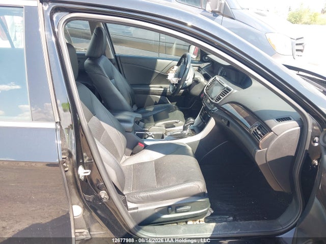1HGCR3F98GA800657 Honda Accord Touring V6