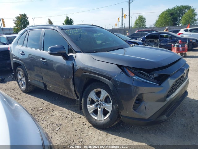Продажа на аукционе авто 2021 Toyota Rav4 Xle, vin: 2T3RWRFV5MW123405, номер лота: 12677989