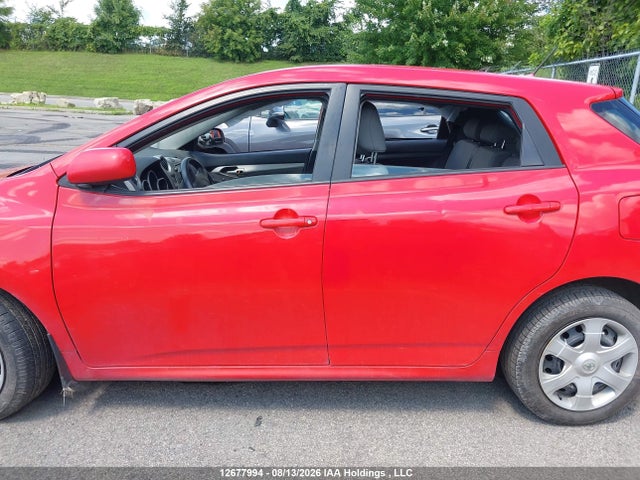 12677994 :رقم المزاد ، 2T1KE4EE2AC032221 vin ، 2010 Toyota Corolla Matrix S مزاد بيع