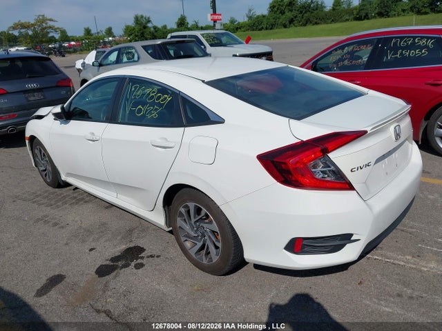 12678004 :رقم المزاد ، 2HGFC2F61JH011256 vin ، 2018 Honda Civic Se مزاد بيع