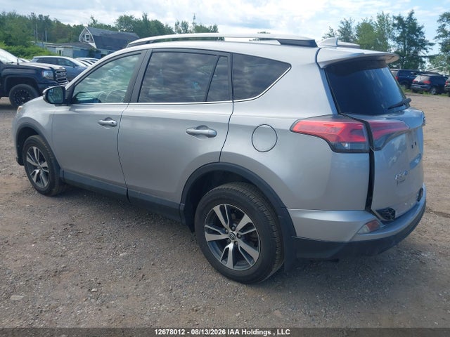 Toyota RAV4 LE 2018 2T3BFREV2JW732529 Image 3