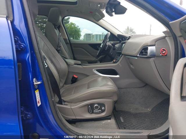 SADCL2FX6JA324252 Jaguar F-pace 25t R-sport