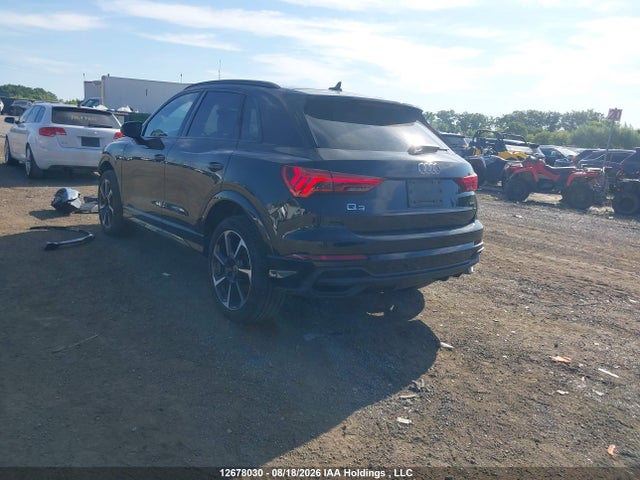 12678030 :رقم المزاد ، WA1EECF31R1088729 vin ، 2024 Audi Q3 مزاد بيع