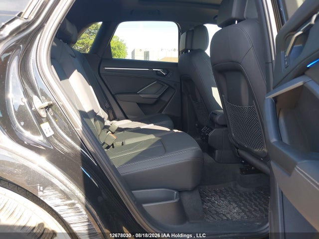 12678030 :رقم المزاد ، WA1EECF31R1088729 vin ، 2024 Audi Q3 مزاد بيع