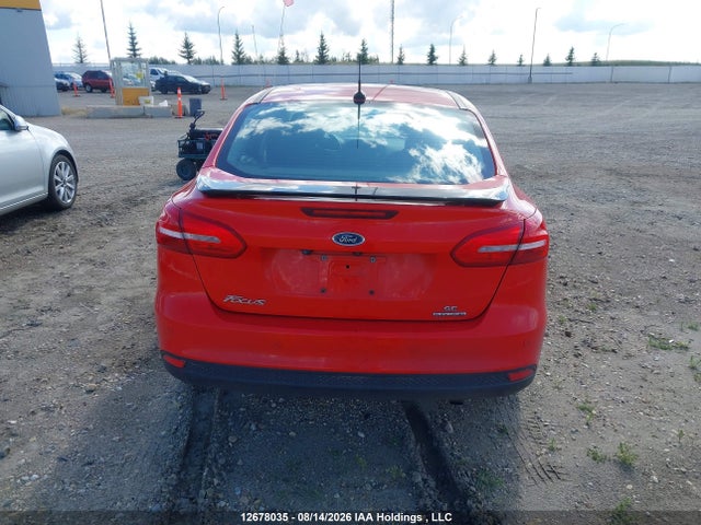 Ford FOCUS SE 2016 1FADP3F22GL286746 Image 16