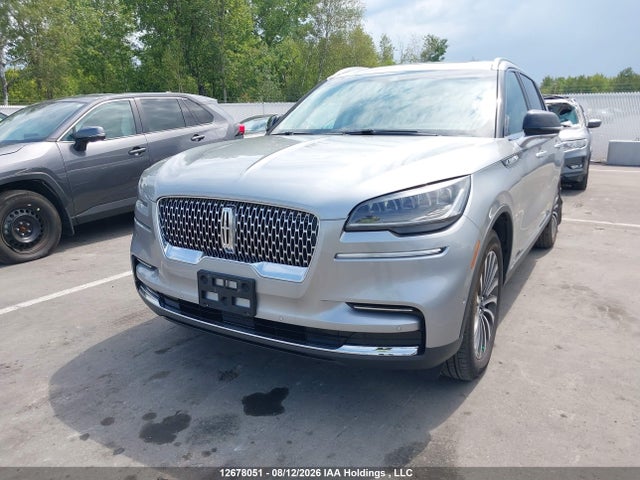 Lincoln Aviator Reserve 2023 5LM5J7XC1PGL28050 Image 2