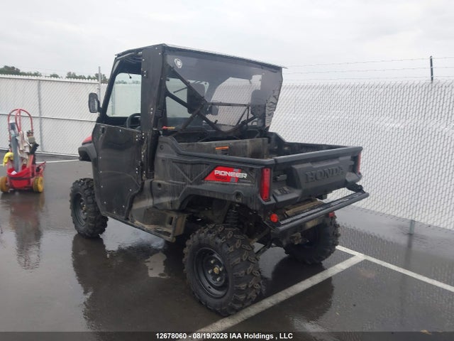 1HFVE04D7R4800228 Honda Sxs1000 M3