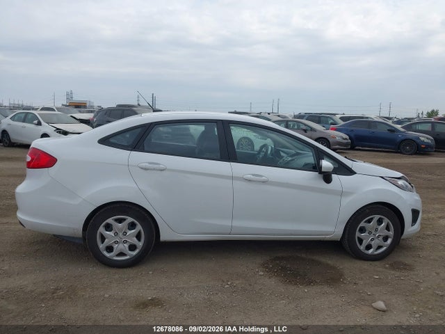 12678086 :رقم المزاد ، 3FADP4BJ3DM160103 vin ، 2013 Ford Fiesta Se مزاد بيع