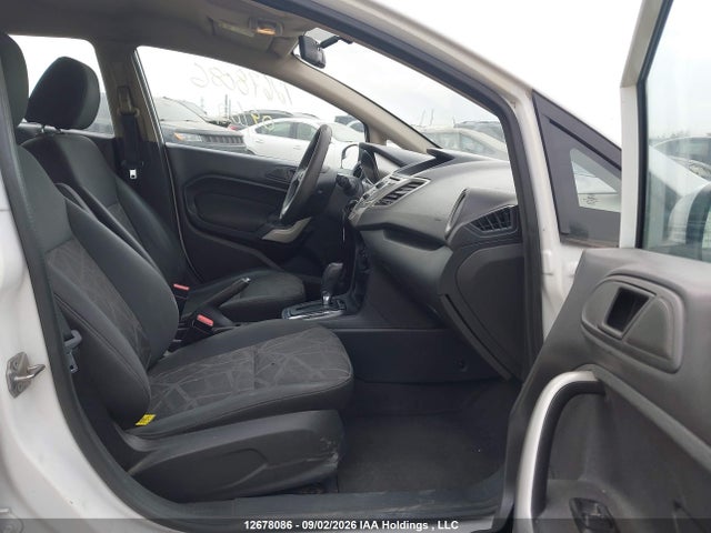 12678086 :رقم المزاد ، 3FADP4BJ3DM160103 vin ، 2013 Ford Fiesta Se مزاد بيع