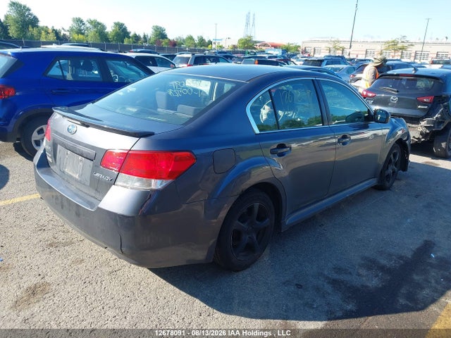 4S3BMGD6XE3005278 Subaru Legacy 2.5i Premium