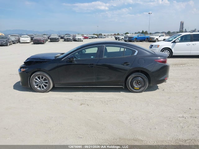 Mazda 3 Preferred 2025 JM1BPACM3S1795213 Image 14