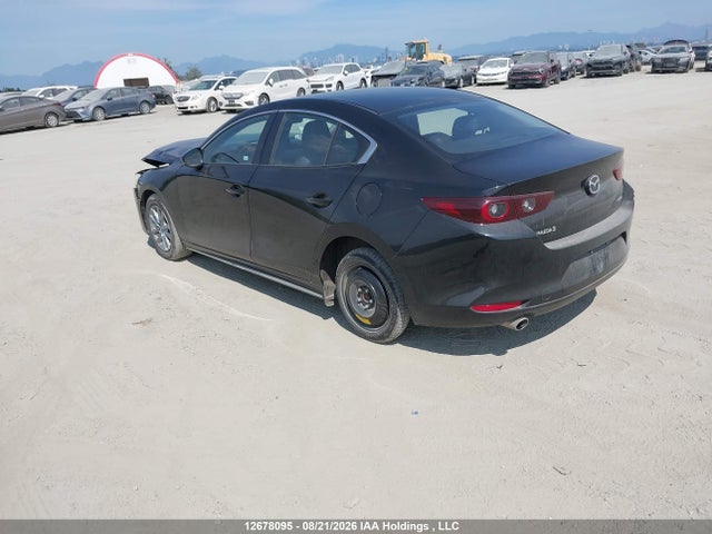 Mazda 3 Preferred 2025 JM1BPACM3S1795213 Image 3