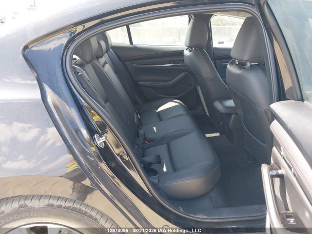 Mazda 3 Preferred 2025 JM1BPACM3S1795213 Image 8