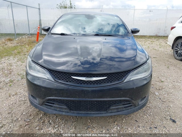 12678134 :رقم المزاد ، 1C3CCCBG0GN184082 vin ، 2016 Chrysler 200 S مزاد بيع