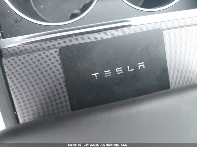 12678136 :رقم المزاد ، XP7YGDEE1TB716792 vin ، 2026 Tesla Model Y مزاد بيع