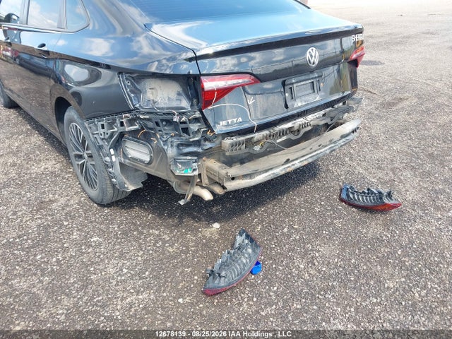 3VWE57BU7KM222676 Volkswagen Jetta 1.4 Tsi Highline