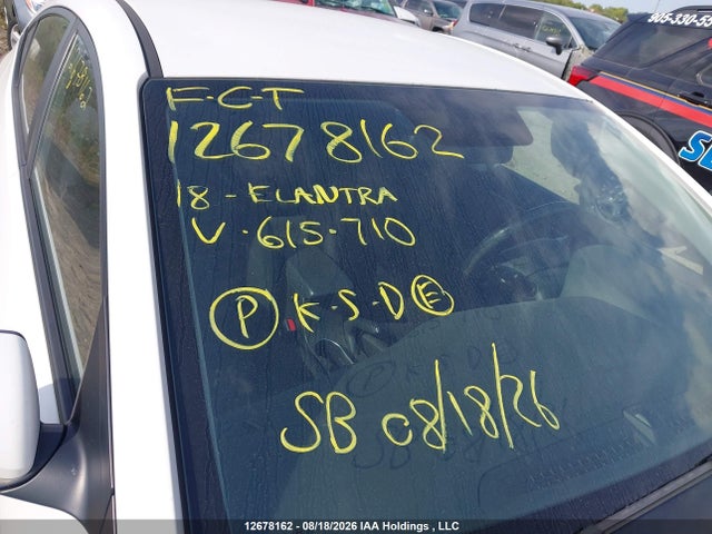 Hyundai ELANTRA GL 2018 KMHD84LF4JU615710 Image 17