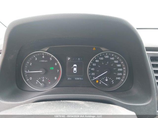 Hyundai ELANTRA GL 2018 KMHD84LF4JU615710 Image 7