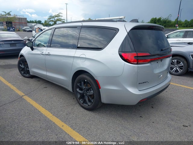 2C4RC1GG4TR259379 Chrysler Pacifica Limited