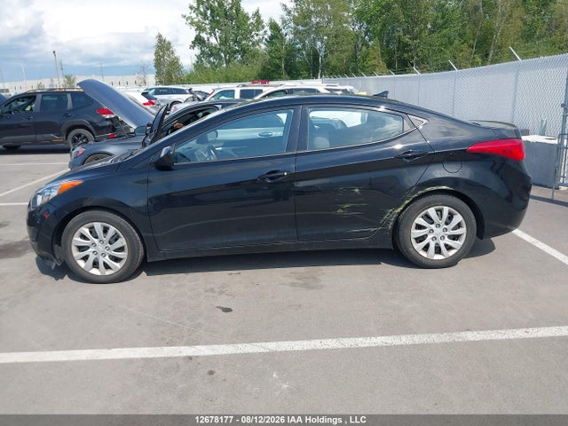 2013 Hyundai Elantra Gls/limited მანქანა იყიდება აუქციონზე, vin: 5NPDH4AE5DH412547, აუქციონის ნომერი: 12678177