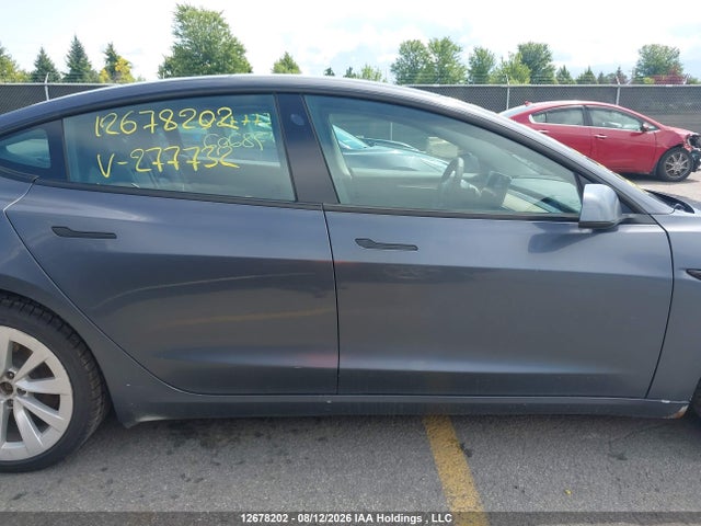Tesla MODEL 3 2022 5YJ3E1EBXNF277732 Image 13